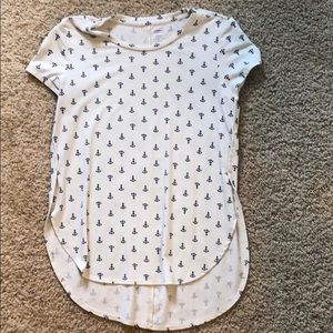 A short sleeve t-shirt from Old Navy
